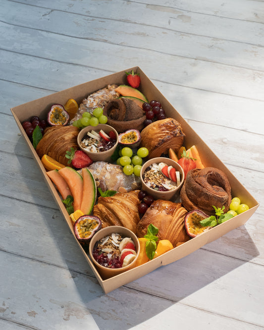 Artisan Grazing Platter (10-12)